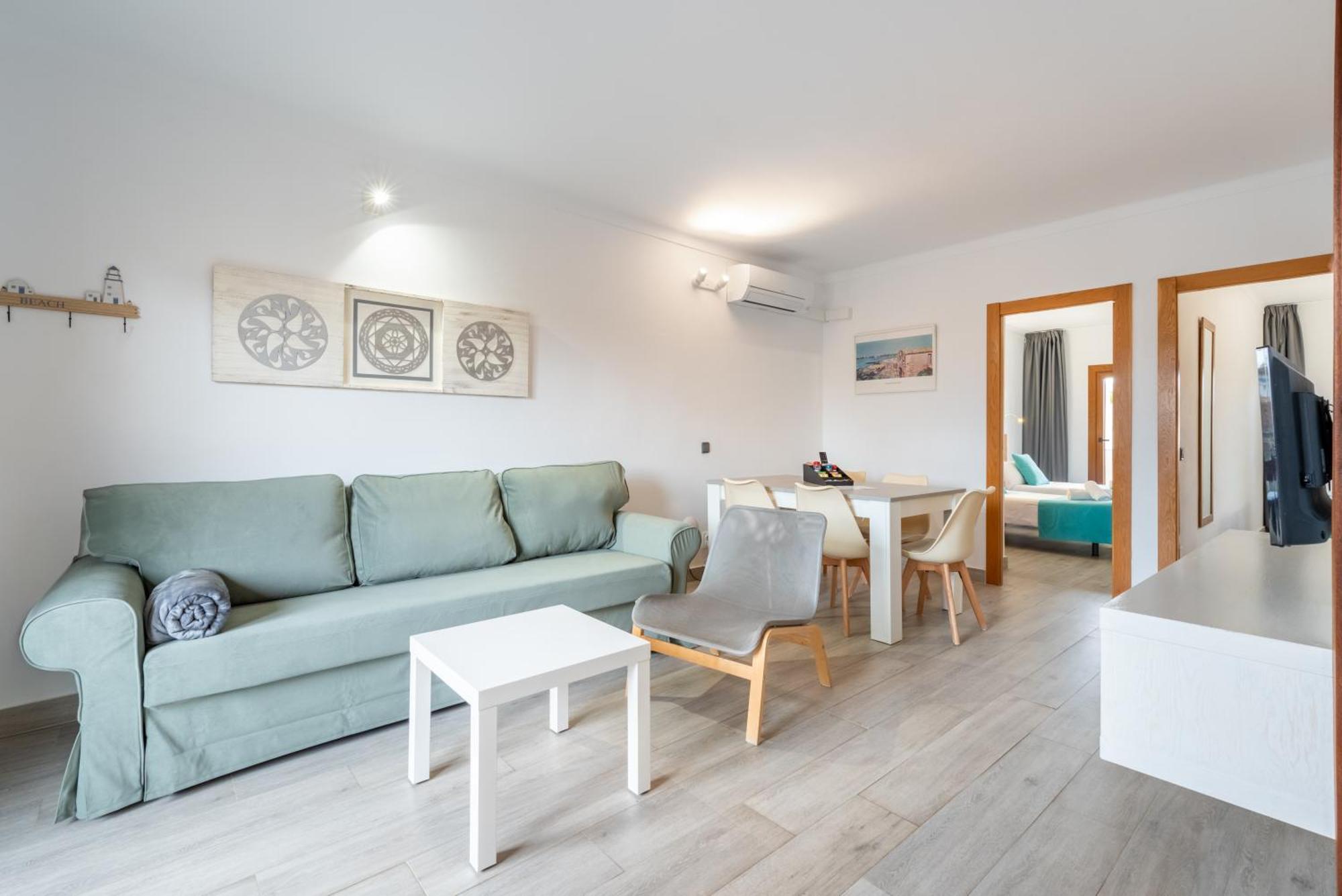 Apartamentos Estanques Colonia de Sant Jordi Exterior photo