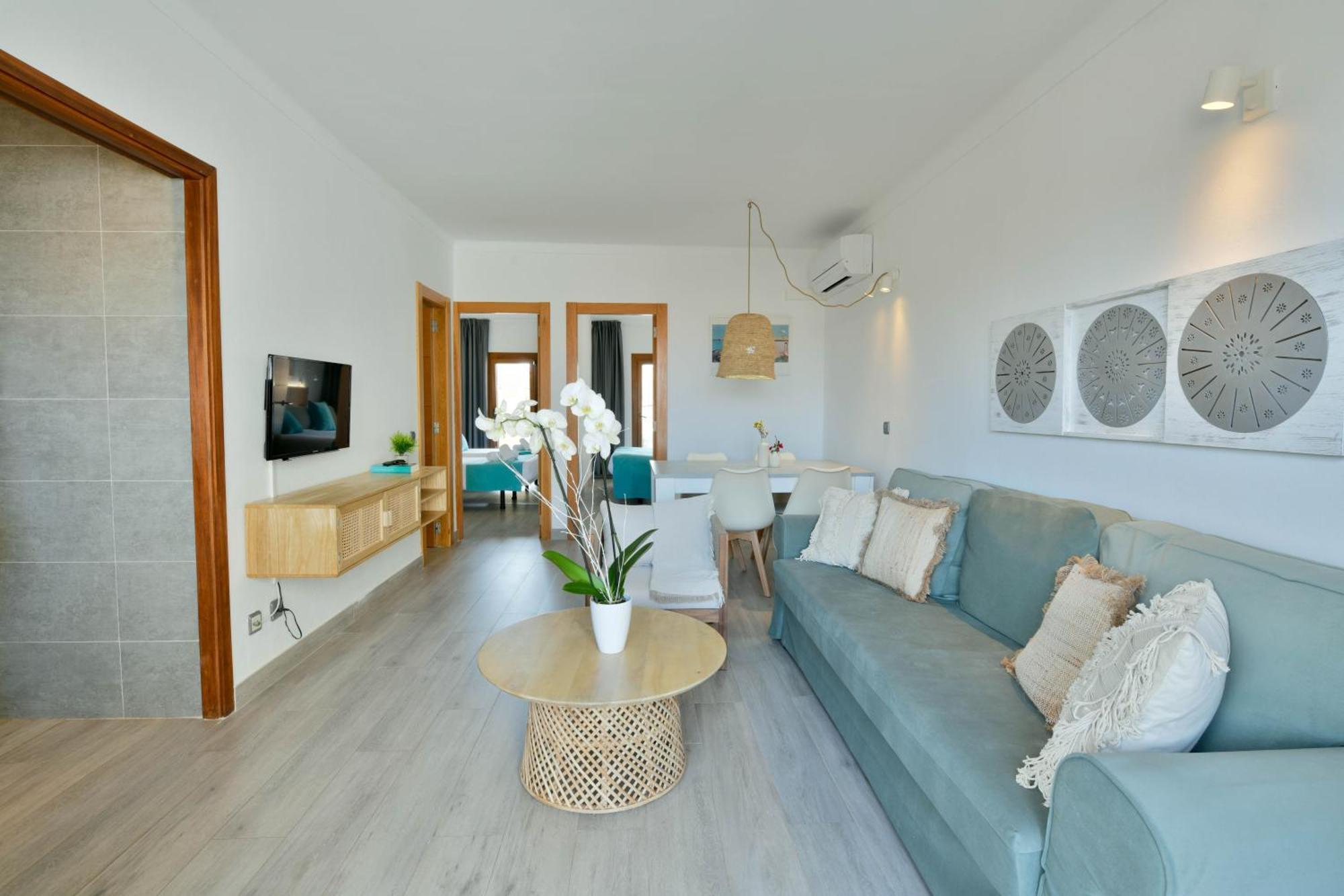 Apartamentos Estanques Colonia de Sant Jordi Exterior photo