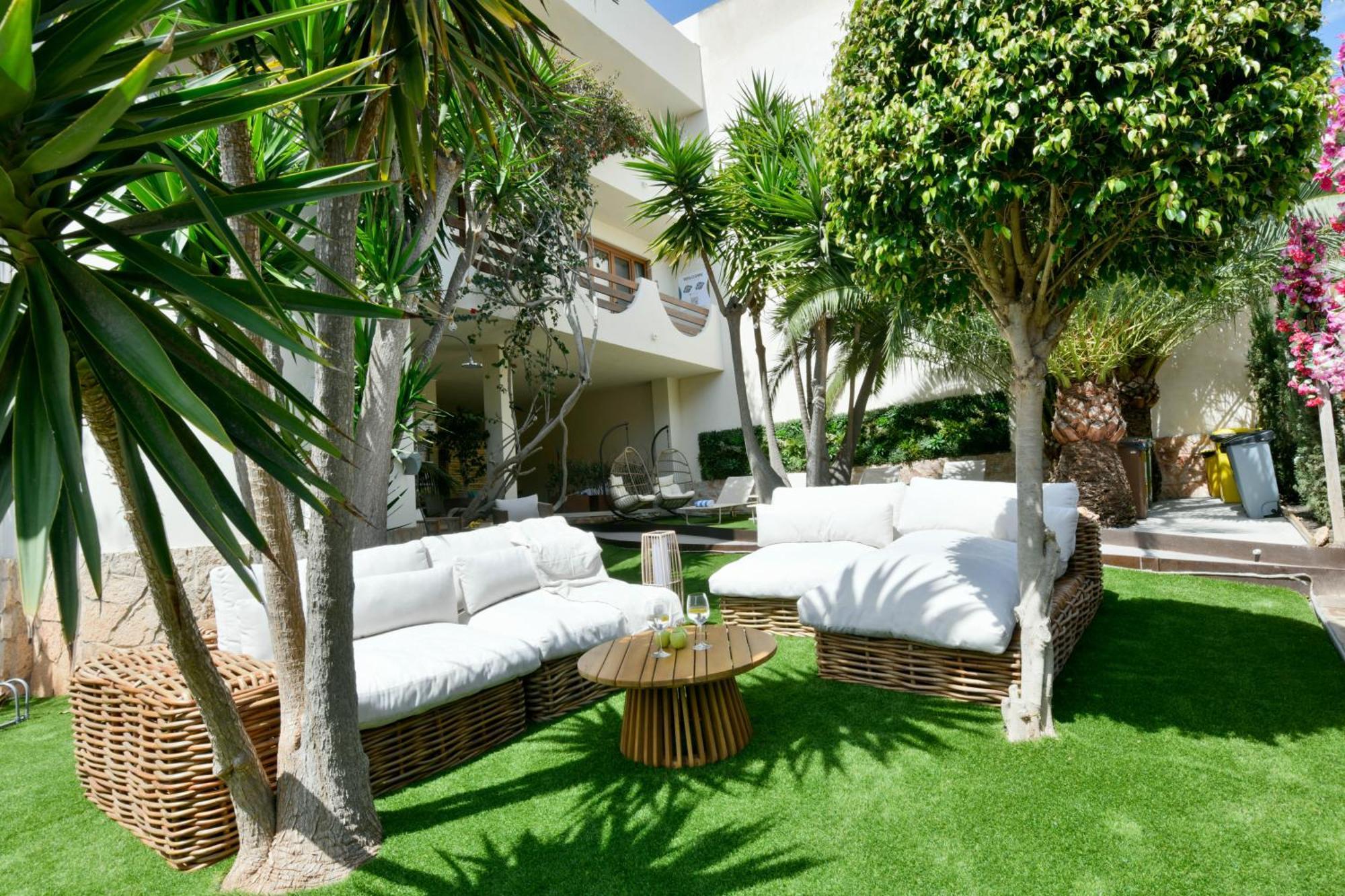 Apartamentos Estanques Colonia de Sant Jordi Exterior photo