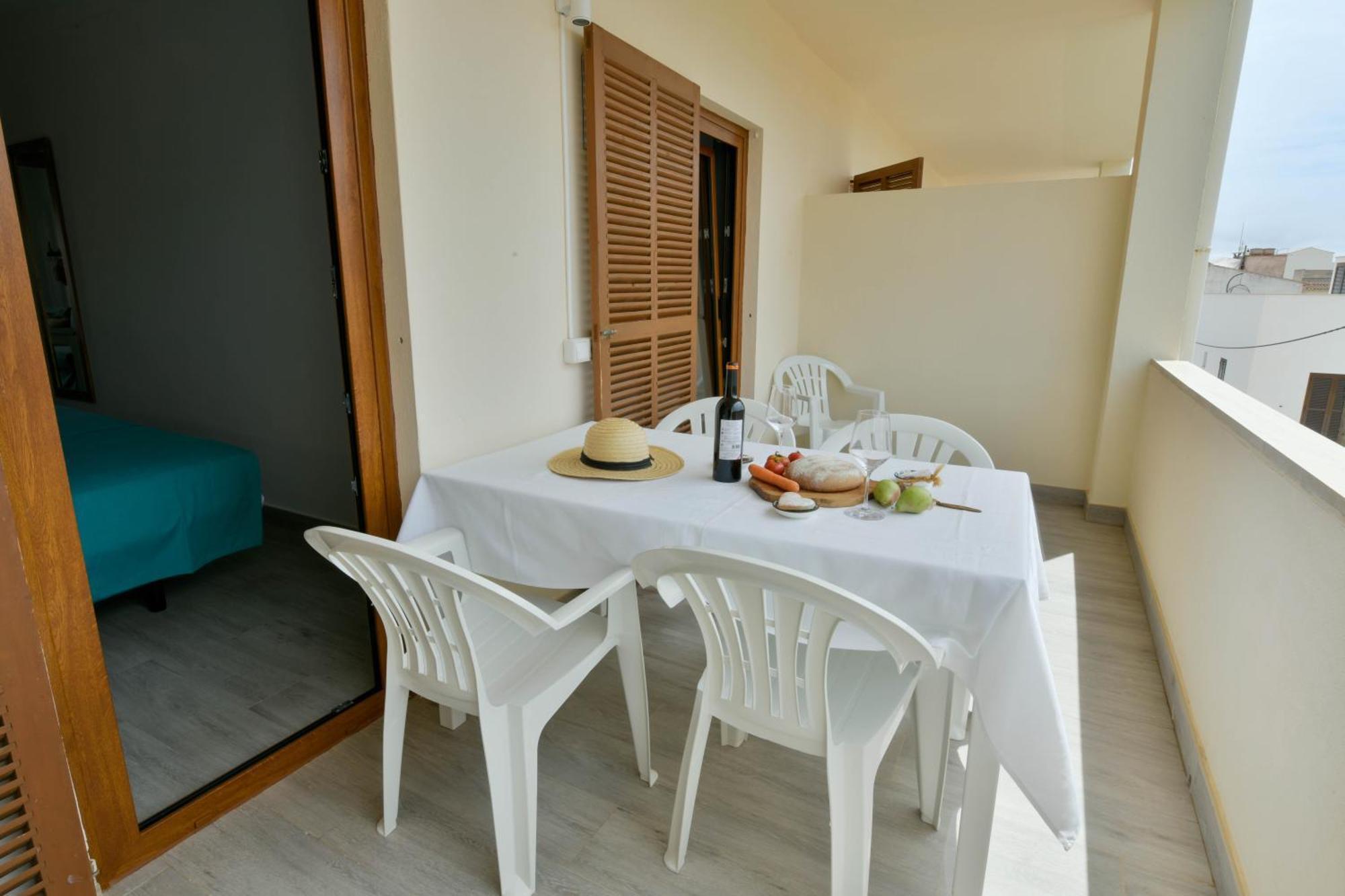 Apartamentos Estanques Colonia de Sant Jordi Exterior photo